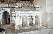 Orchha - Raj mahal 